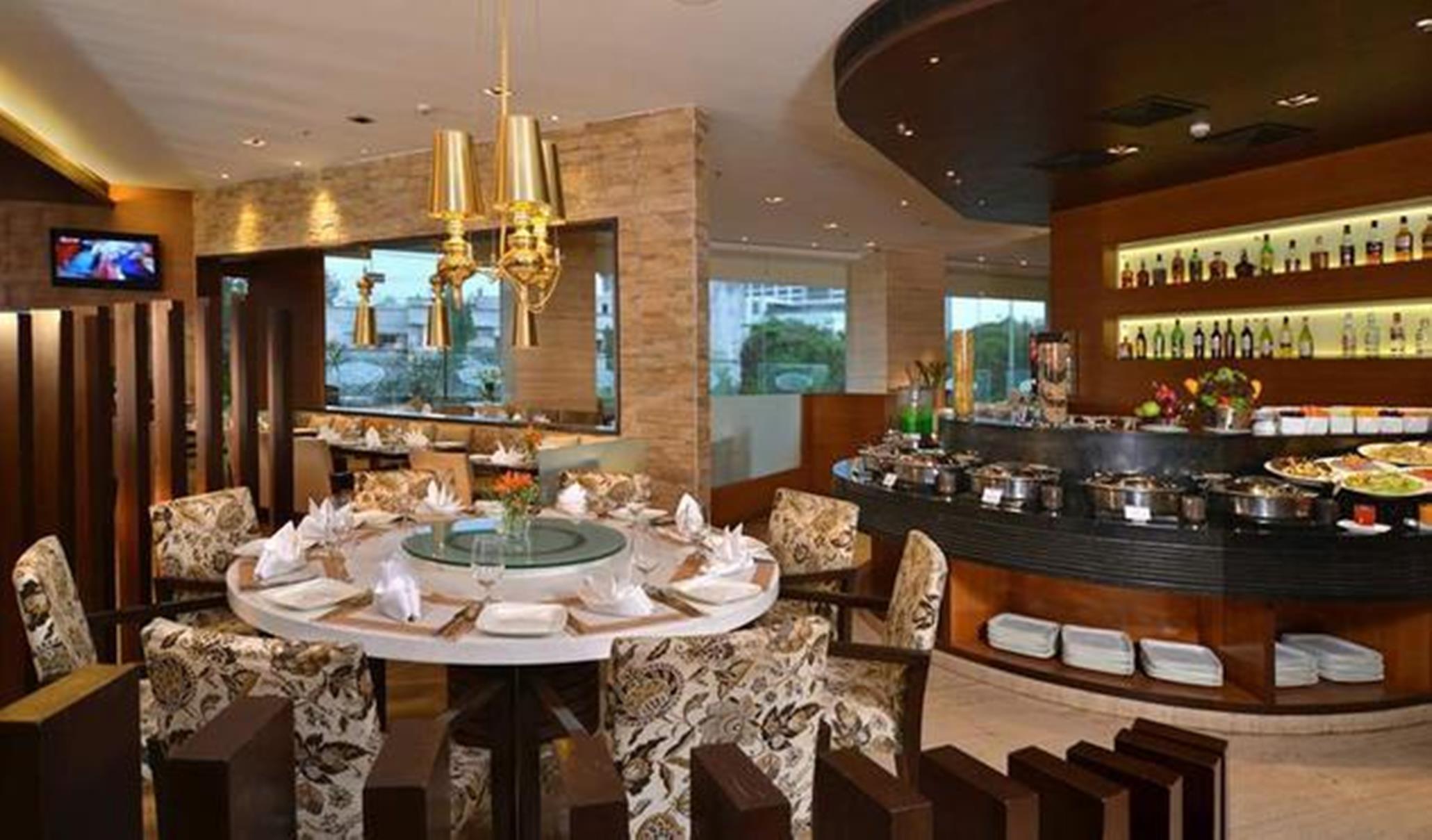 มาเจสติคคอร์ตซาโรวาปอร์ติโก Hotel นาวีมุมไบ ภายนอก รูปภาพ